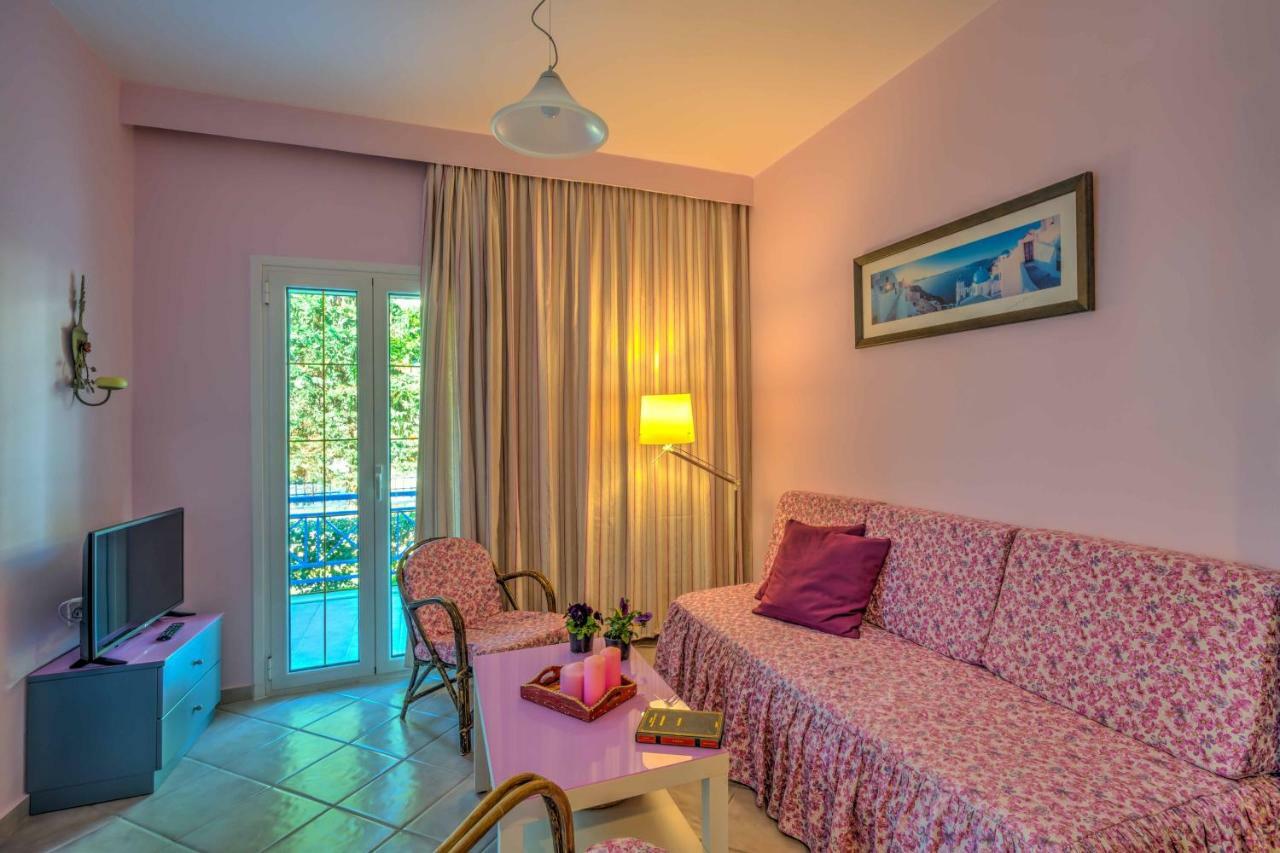 Elegant 1Br By Heraklion Beach Sun &Comfort Await Amoudara Lasithiou Zewnętrze zdjęcie